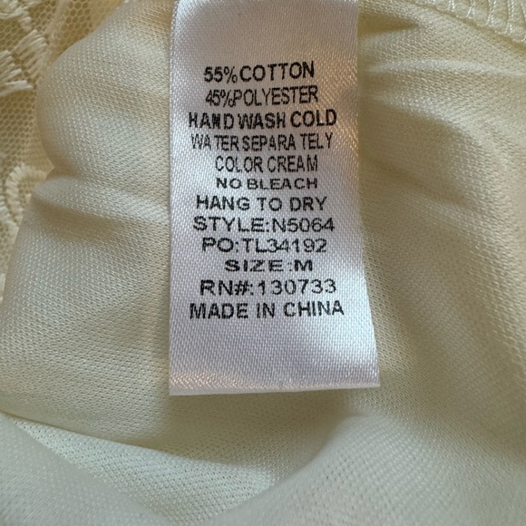 Umgee Cream Off-shoulder Lace Tunic Top - Picture 7 of 8